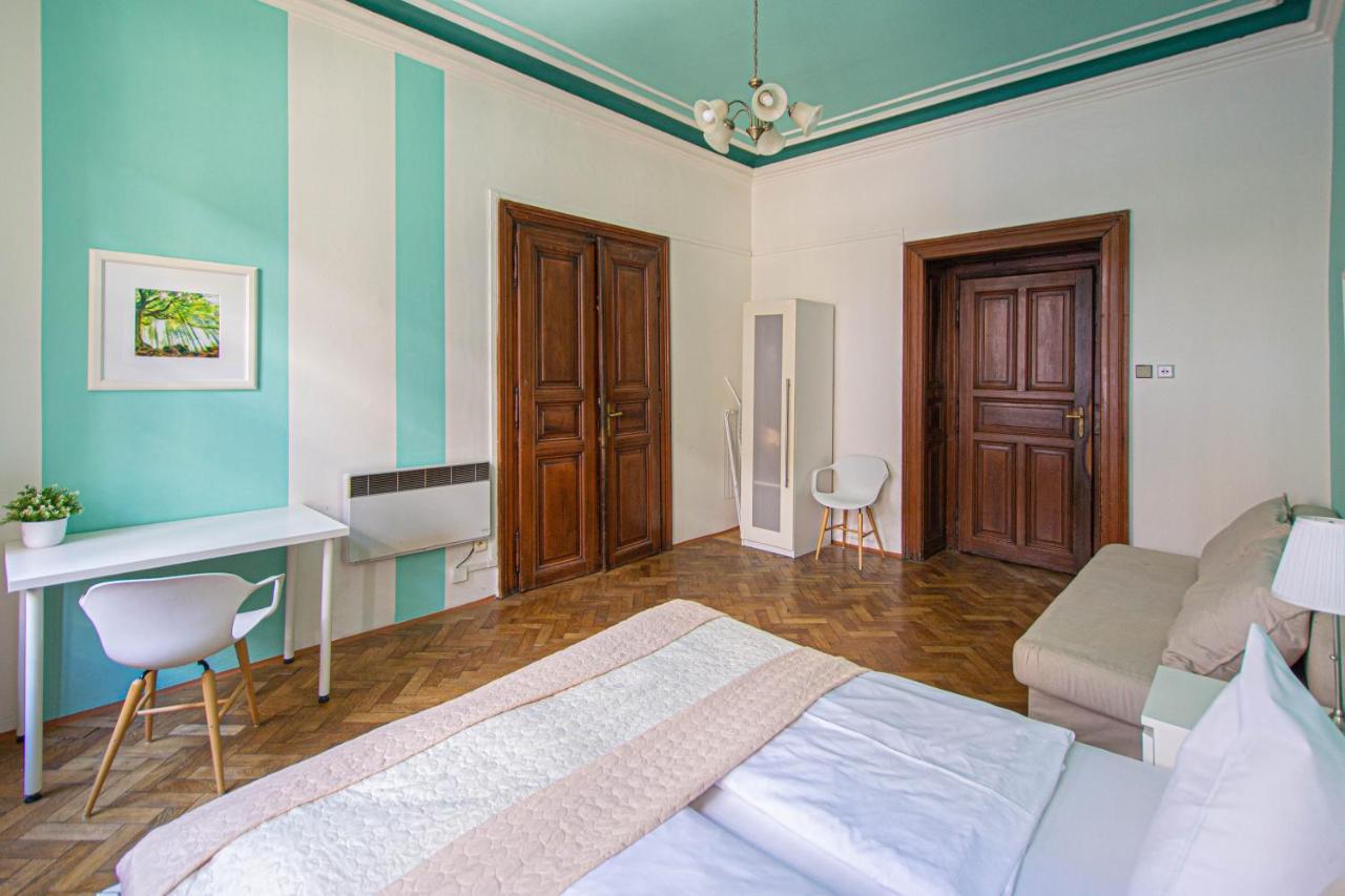 For Celebrations Spacious 3bdr With Balcony Appartamento