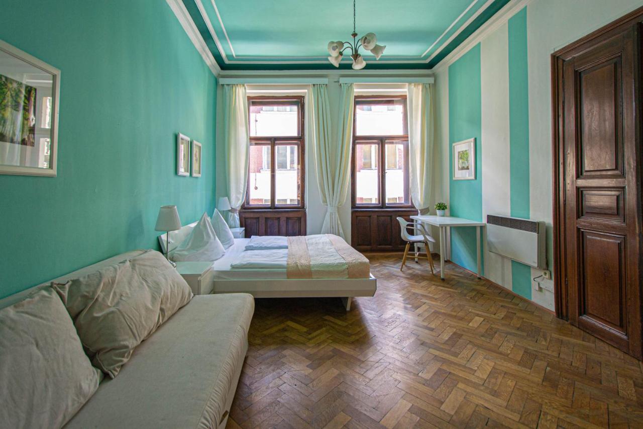 For Celebrations Spacious 3bdr With Balcony Appartamento *